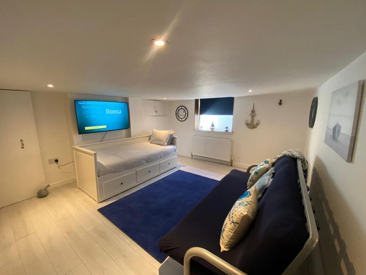 St Margaret'S Ground Floor And Lower Deck Apartment Ryde  Ngoại thất bức ảnh